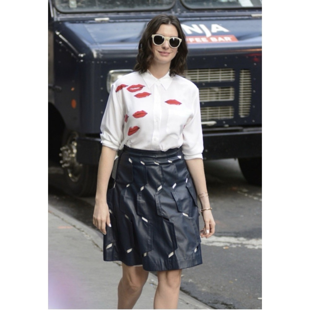 HTF Garance Dore X Zara 100% Cotton Blouse Kiss Lips Parisian Chic Sz Med Rare - Picture 14 of 14